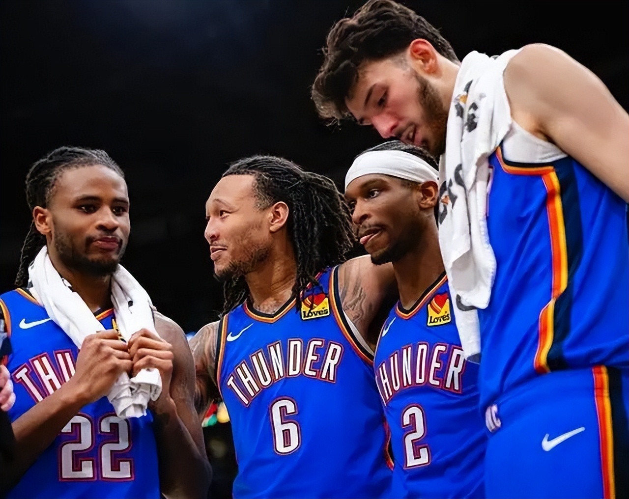 足球中超多队开始集训，主帅强调体能储备（中超多队集结开练，主帅力抓体能储备）