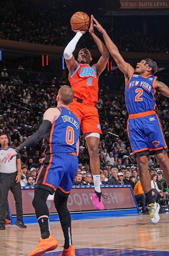 福建男篮备战挑战卫冕冠军（福建男篮蓄势迎战卫冕冠军）