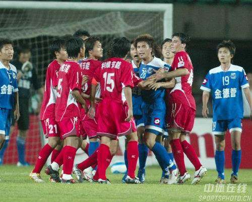 TA：亚足联提出的附加条件让米兰vs科莫的意甲海外赛推进受阻（TA：亚足联附加条件横生枝节，米兰对科莫的意甲海外赛推进受挫）