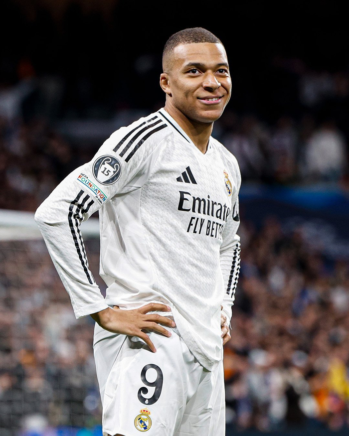 英超CEO：我们不会缩减至18队；夏季系列赛2027年继续举办（英超CEO：联赛不减至18队，夏季系列赛将于2027年继续举行）