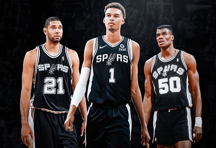 2025中超助攻榜：纳萨里奥、克雷桑9次并列第一，韦世豪8次（2025中超助攻榜出炉：纳萨里奥与克雷桑9助并列榜首，韦世豪8助紧随其后）