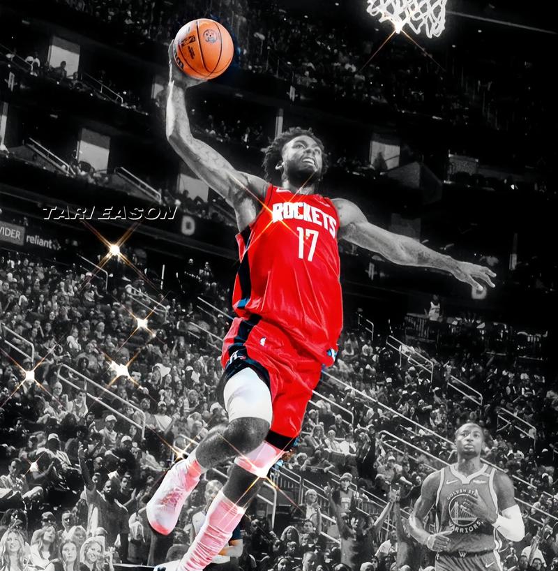 杜兰特生涯25分+命中率50%场次超越乔丹，升至历史第五（杜兰特25+分且投篮命中率达50%的比赛次数超越乔丹，位列历史第五）