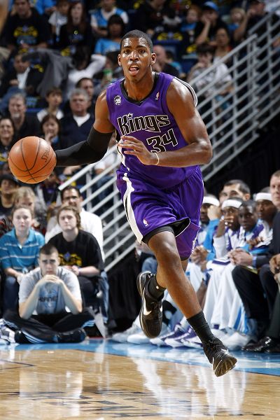 本泽马：不想只当个普通球员，我想在足球中真正留下一些东西（本泽马：我不满足于做普通球员，渴望在足球史上留下真正的印记）