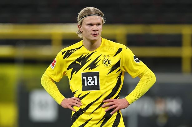 卡卢卢：斯帕莱蒂要求很高；我们可以随时切换三后卫或四后卫（卡卢卢：斯帕莱蒂要求严格，我们能随时在三后卫与四后卫之间切换）