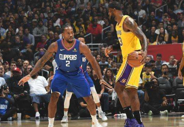 英超前瞻：狼队新帅上任三把火，水晶宫连续四场不败（英超前瞻：狼队新帅连出三招，水晶宫持续四轮不败）