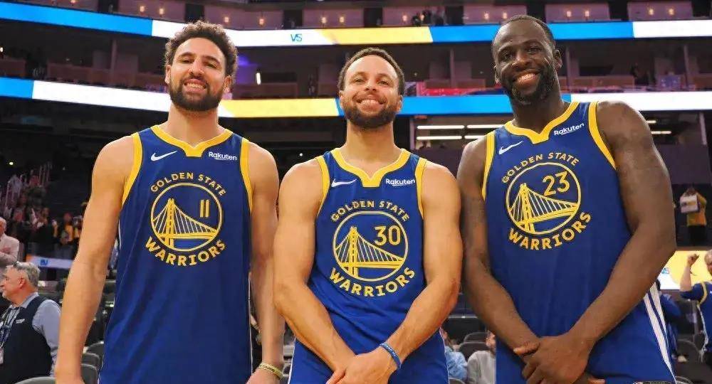 13岁天才小将代表阿森纳U19出战青年欧冠，打破赛事纪录（13岁阿森纳小将亮相U19青年欧冠，改写赛事纪录）