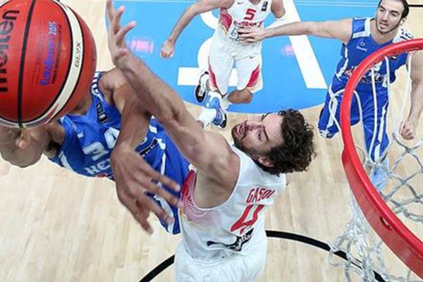 罗里-德拉普：直到我31岁时，外界才开始关注我的界外球能力（罗里-德拉普：31岁才等来外界对我界外球的关注）