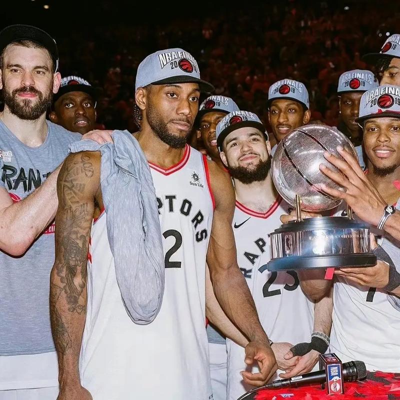 欧冠积分榜分析：各队晋级形势紧张,（欧冠积分盘点：晋级争夺愈发激烈）