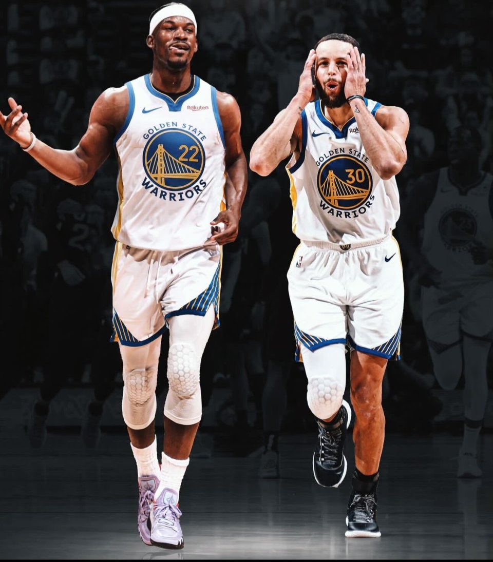 16岁344天，基亚拉是拜仁队史德甲第二年轻的出场球（16岁344天，基亚拉成为拜仁德甲队史第二年轻出场球员）