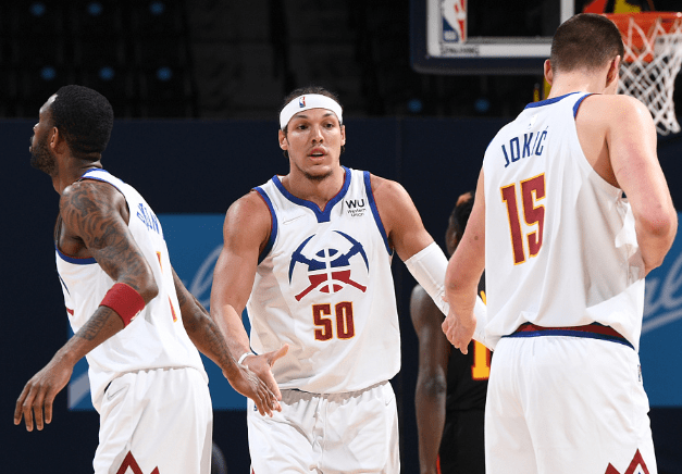 皇马吸金石 阿斯：伯纳乌本赛季营收预计突破4亿欧元（阿斯：伯纳乌成皇马摇钱树，本赛季营收预计超4亿欧元）