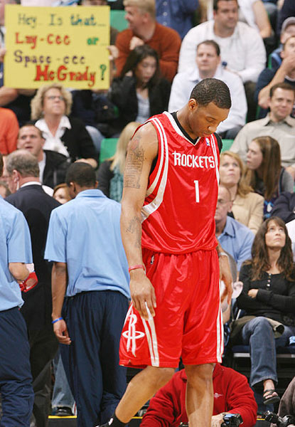 跟队记者：阿方索-戴维斯预计11月22日左右复出（随队记者：阿方索-戴维斯有望在11月22日前后复出）