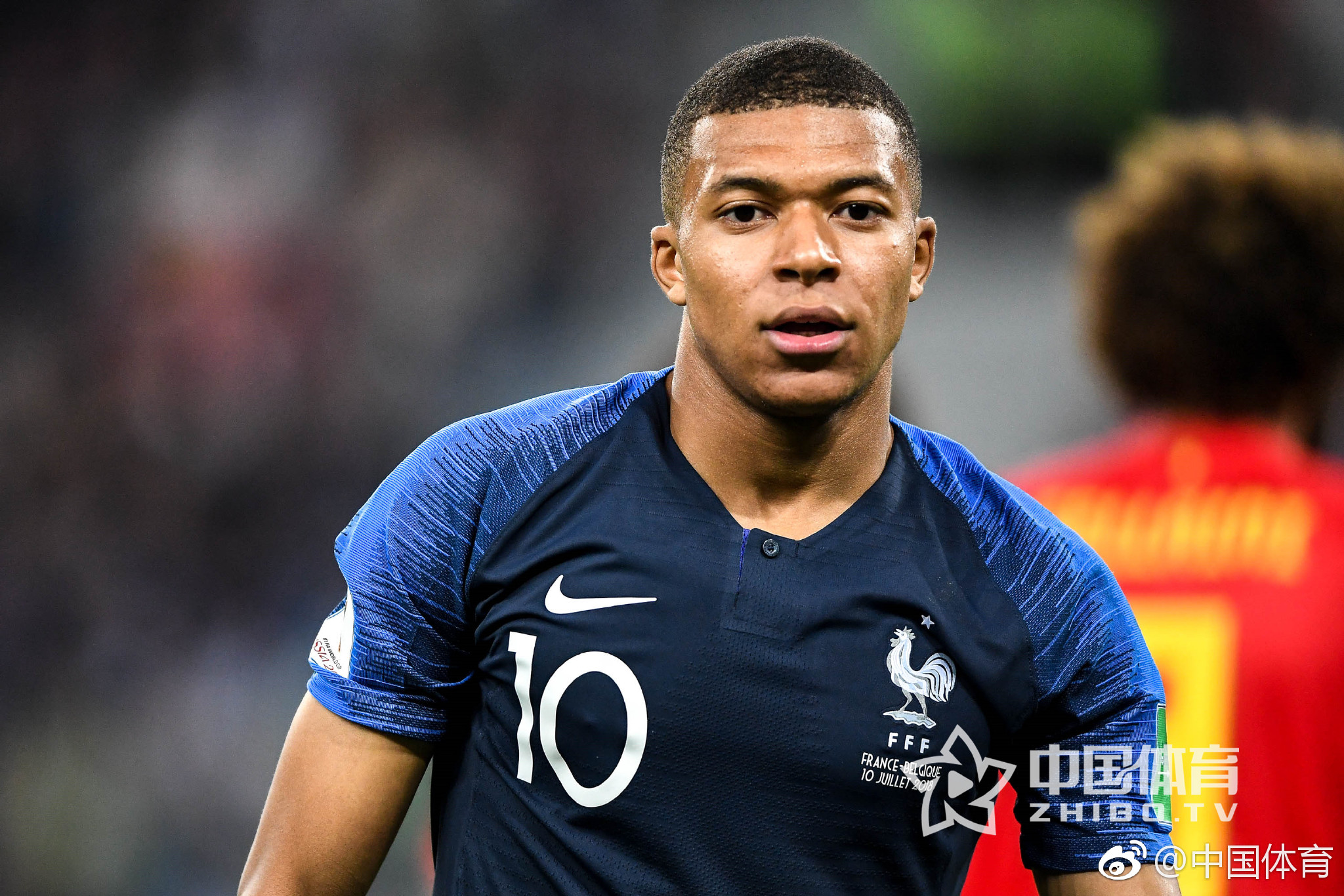 阿隆索：裁判的决定让我们抓狂，他纵容对方拖延时间的行为（阿隆索怒批裁判：判罚令人抓狂，纵容对手拖延时间）