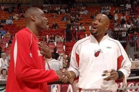 米体：拉齐奥重启主场放飞雄鹰仪式，新鹰将于2026年首次亮相（米体：拉齐奥将恢复主场雄鹰放飞仪式，新鹰定于2026年首秀）