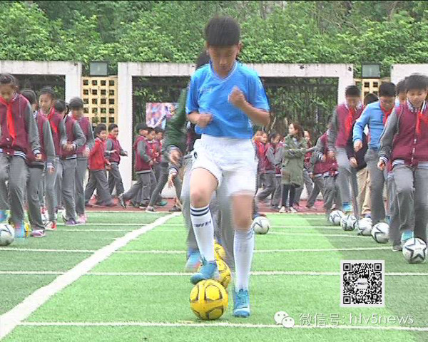 足球传球路线的五大选择技巧（足球传球路线选择的五个关键要点）