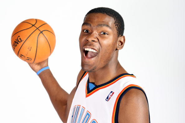 21世纪五大联赛外场球员出场时间榜：C罗、拉莫斯、梅西前3（21世纪五大联赛外场球员出场时长排名：C罗、拉莫斯、梅西占据前三）